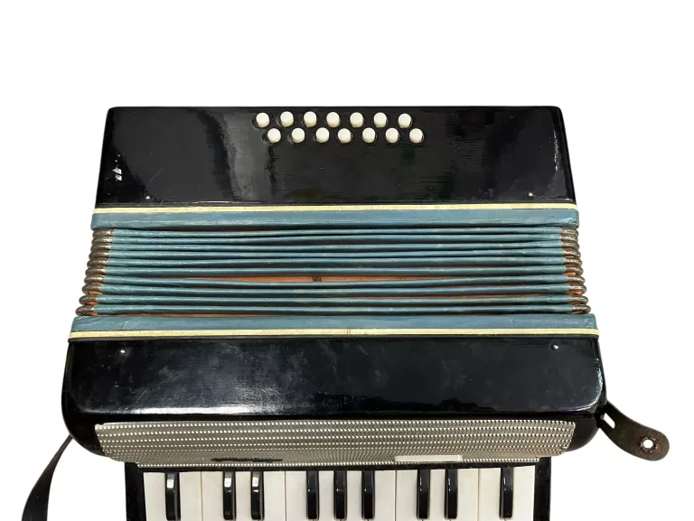 maly-akordeon-rosyjski-stan-11323-2
