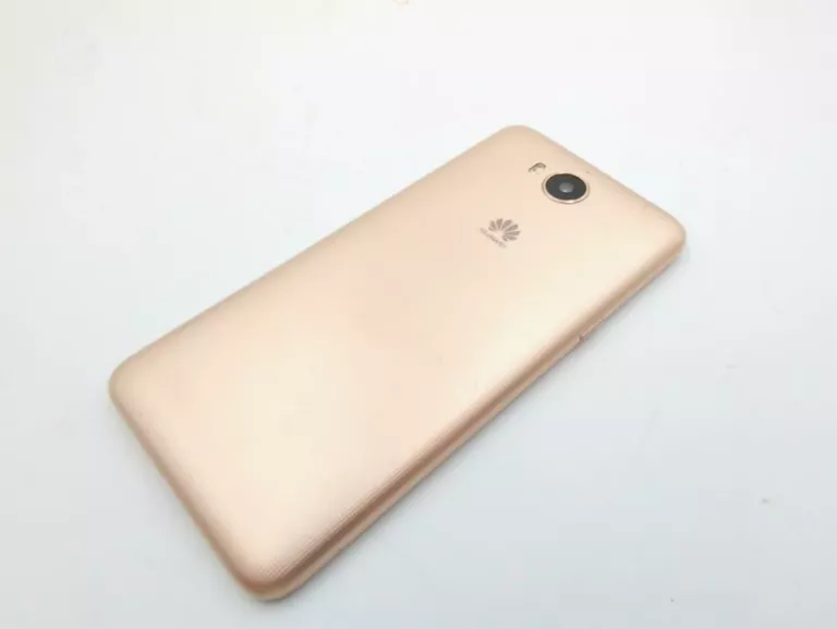 TELEFON HUAWEI Y6 2017 4G(LTE) 2/16GB DUAL SIM MYA-L41 ZŁOTY [GOL]