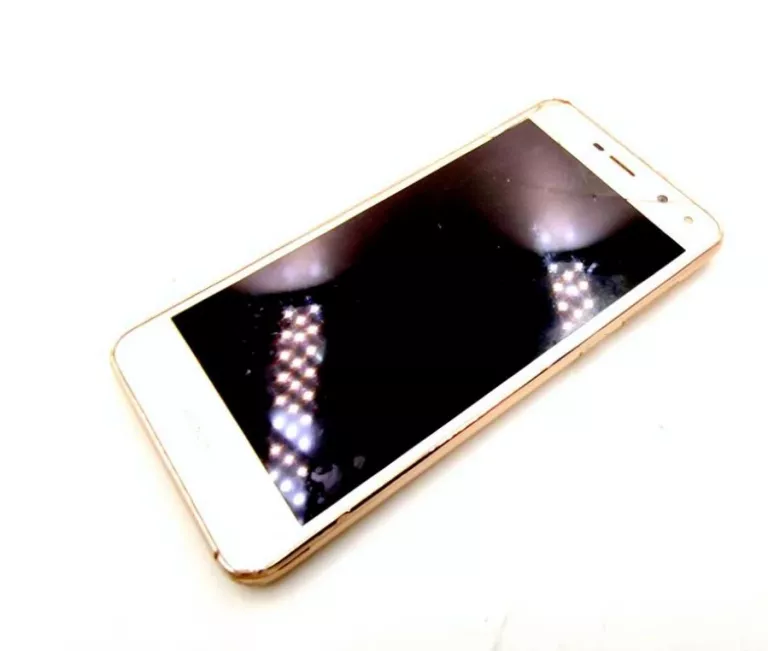 TELEFON HUAWEI Y6 2017 4G(LTE) 2/16GB DUAL SIM MYA-L41 ZŁOTY [GOL]