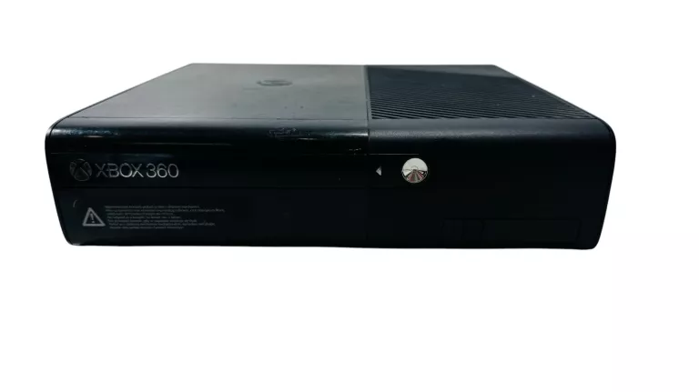 KONSOLA MICROSOFT XBOX 360 E 250 GB + PAD + ZASILACZ + HDMI