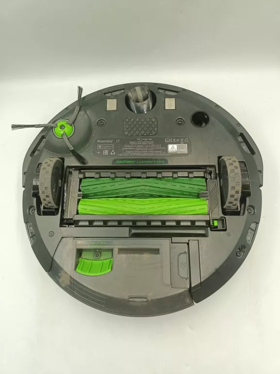 ROBOT SPRZĄTAJĄCY IROBOT ROOMBA I7 + STACJA ADE-N2