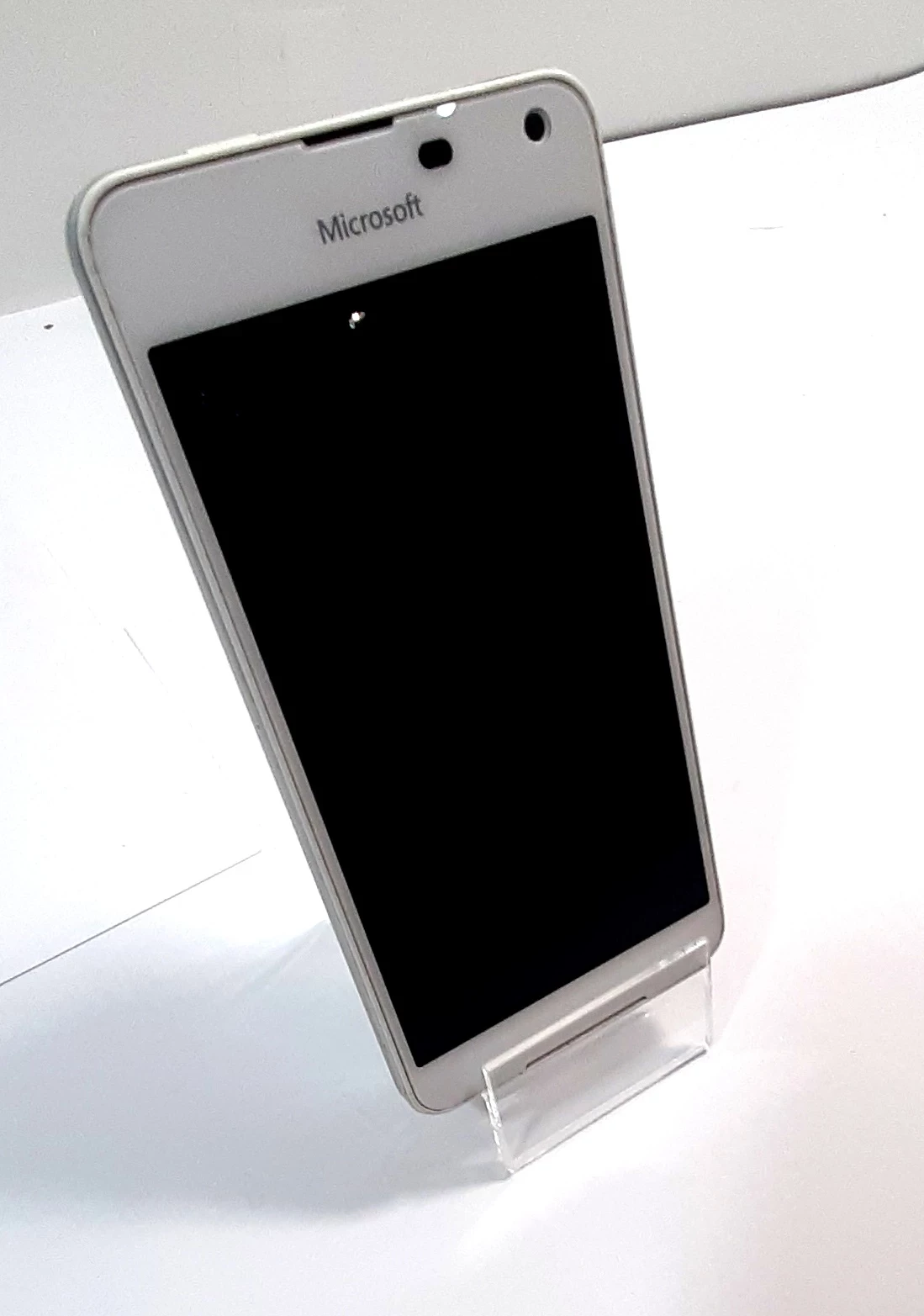 telefon-microsoft-lumia-650-bialy-ean-gtin-0889842122886