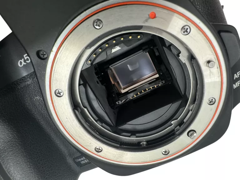 APARAT SONY ALFA A550 DSLR-A550 + SONY DT 18-55MM SAL1855 10912 ZDJĘĆ