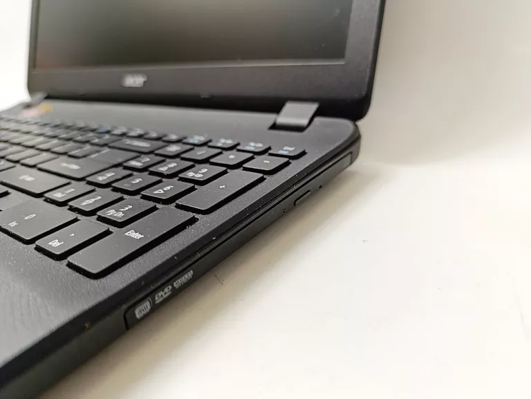 laptop-acer-aspire-e15-start-es1-512-c59l-przekatna-ekranu-100