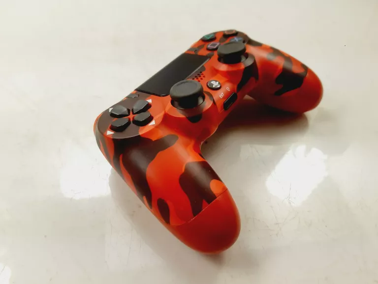 PAD DUALSHOCK PS4 RED MORO