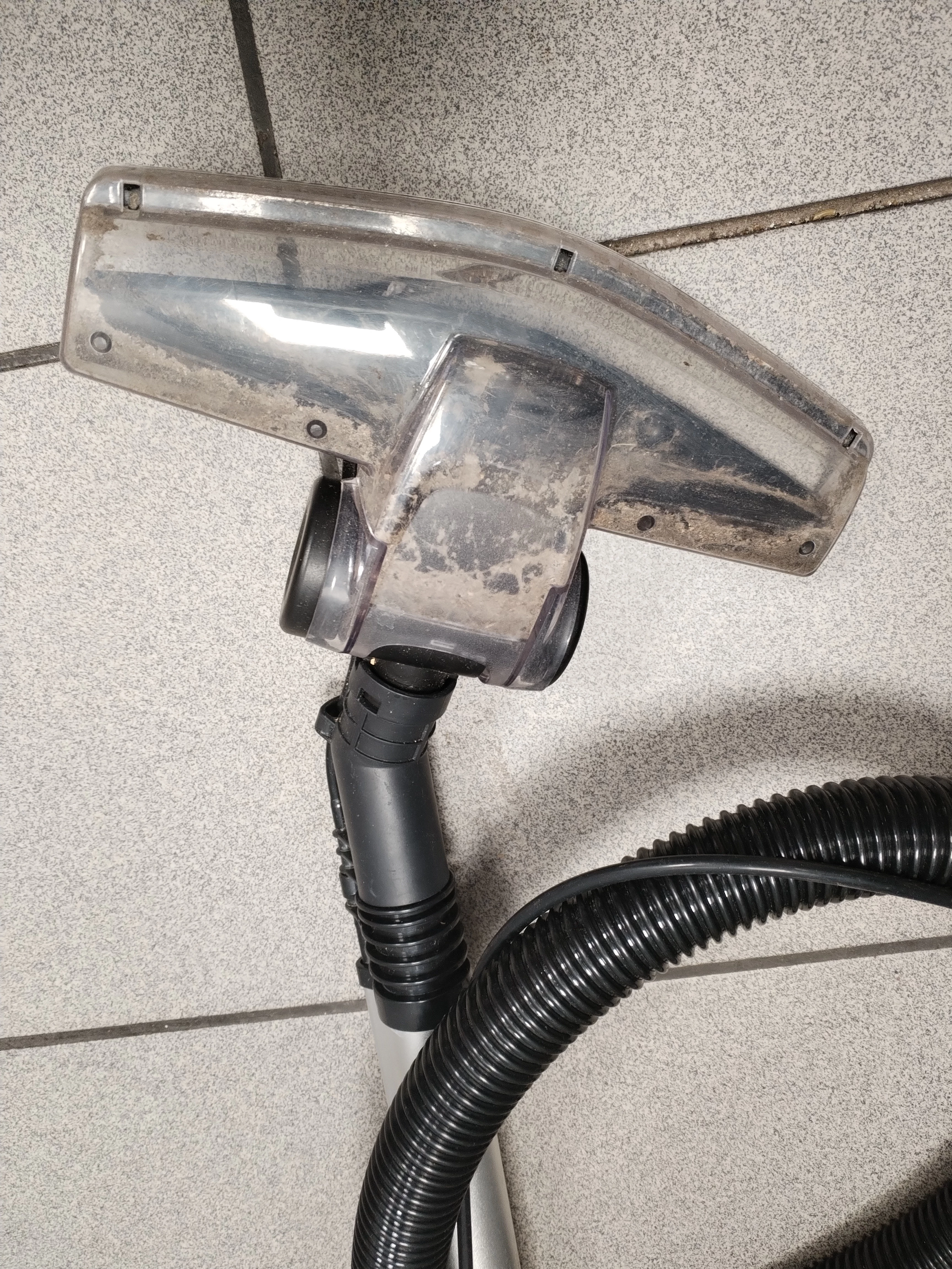 odkurzacz-pioracy-riwall-hartmann-3w1-kod-producenta-8713415360912