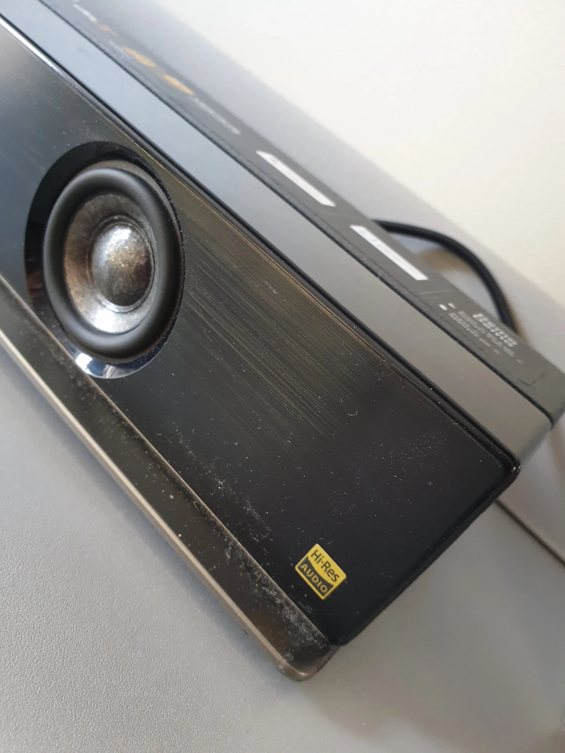 soundbar-sony-ht-zf9-dolby-atmos-32-400w-moc-calkowita-400