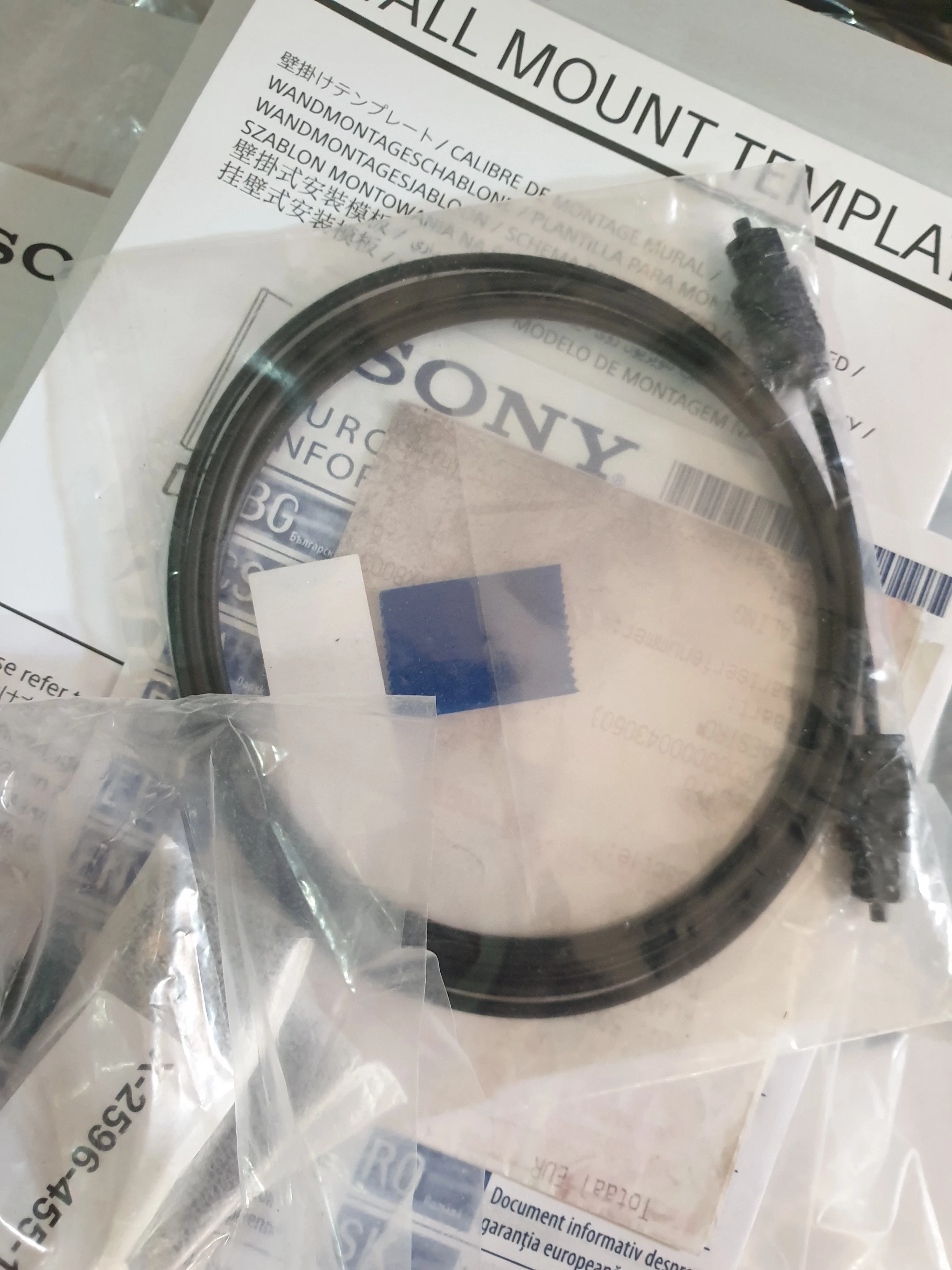 soundbar-sony-ht-zf9-dolby-atmos-32-400w-zalaczone-wyposazenie-baterie-w-zestawie