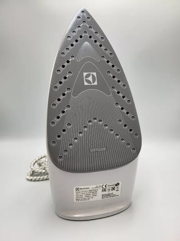 ŻELAZKO ELECTROLUX EASYLINE EDB1740LG