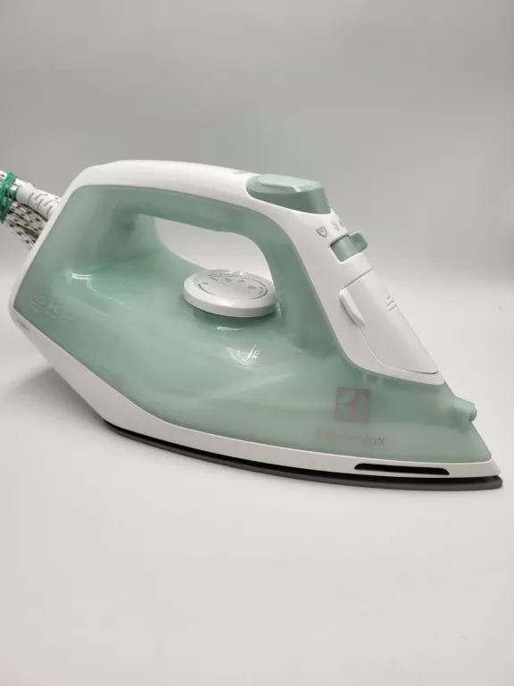 ŻELAZKO ELECTROLUX EASYLINE EDB1740LG