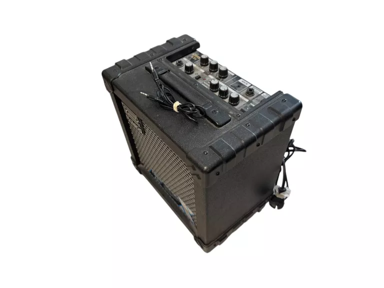 WZMACNIACZ ROLAND CUBE 15X