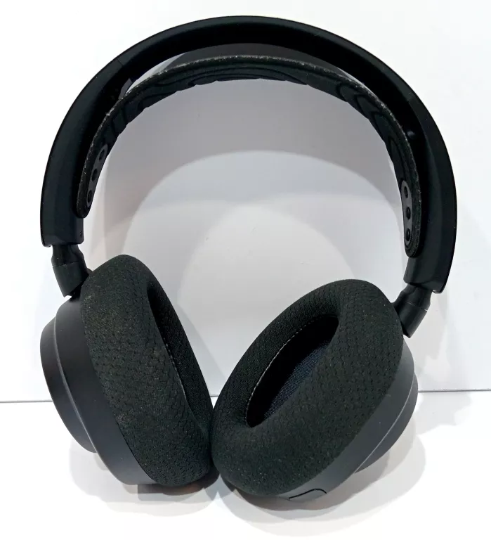 SŁUCHAWKI STEELSERIES ARCTIS NOVA 7 NAUSZNE + PUDEŁKO + PA RA GO N 28.08.2