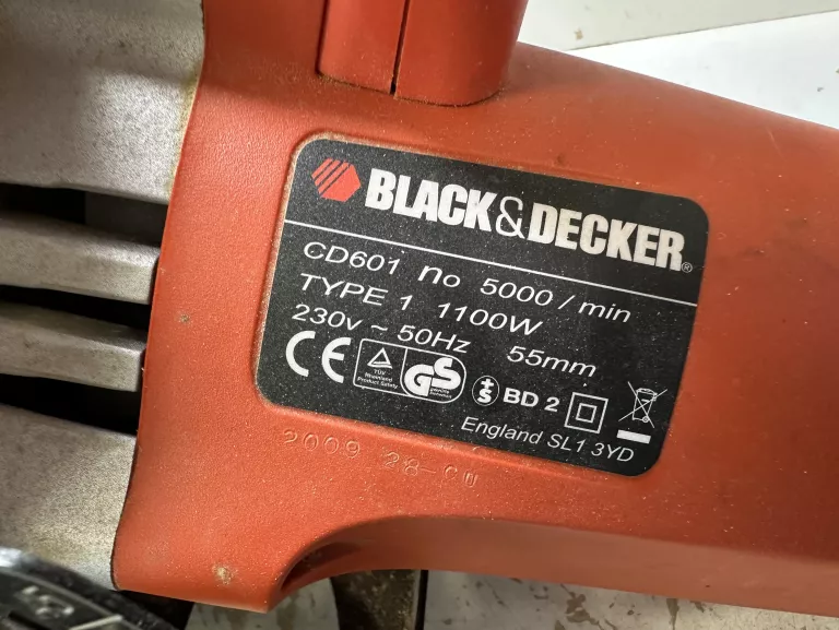 PILARKA BLACK DECKER CD601
