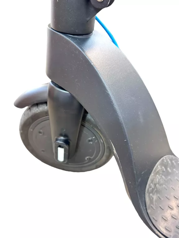 HULAJNOGA ELEKTRYCZNA BLAUPUNKT ESC808 20KM 350W 8.5" CZARNY