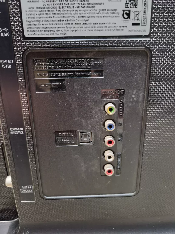 TELEWIZOR LED SAMSUNG UE40M5002 40" + PILOT