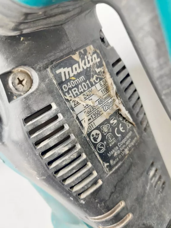 MŁOT MAKITA HR4011C