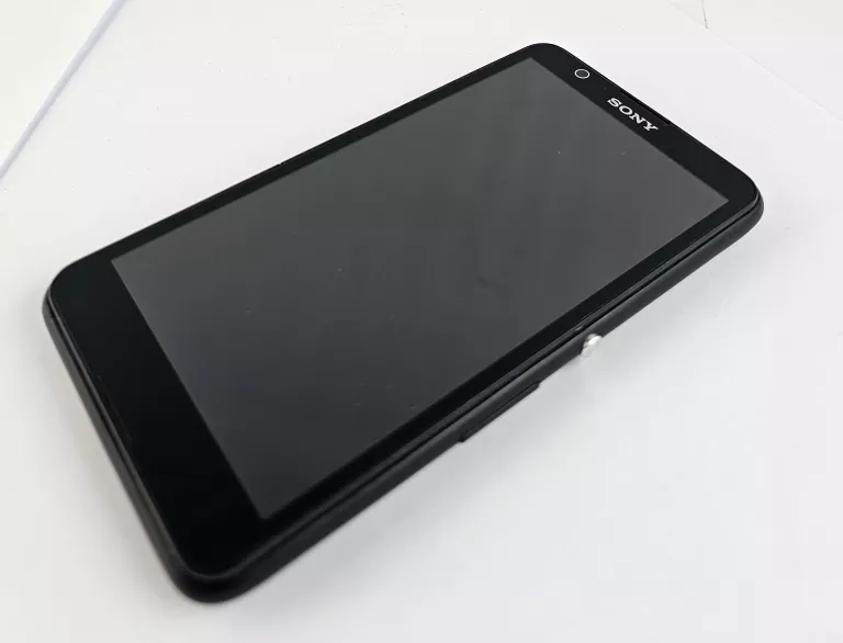 TELEFON SONY XPERIA E2105