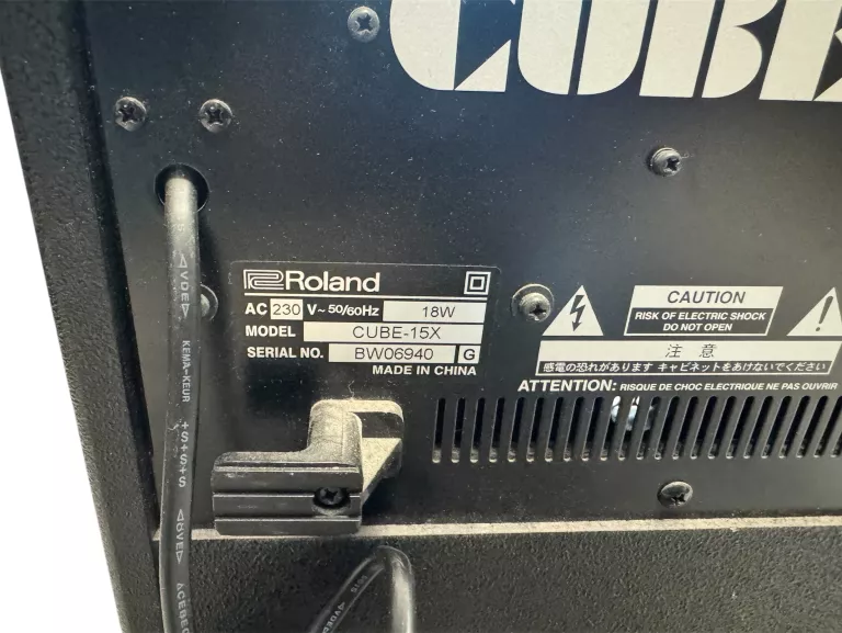 WZMACNIACZ ROLAND CUBE 15X