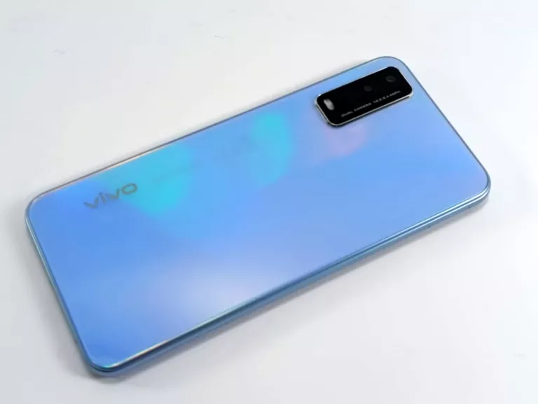 SMARTFON VIVO Y11S 3 GB / 32 GB 4G (LTE) NIEBIESKI