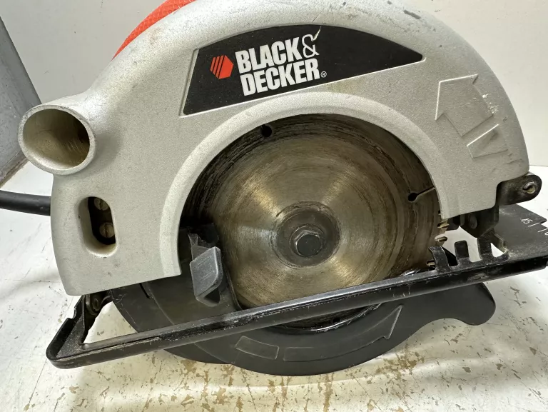 PILARKA BLACK DECKER CD601