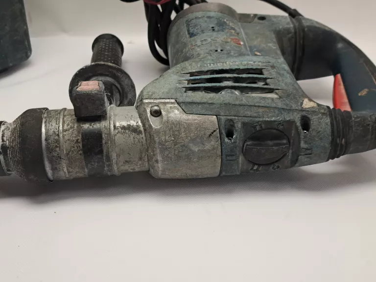 MŁOTOWIERTARKA BOSCH GBH 4-32 DFR
