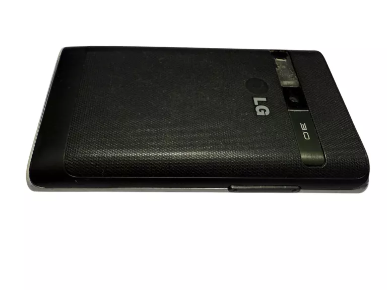 telefon-lg-e400-przekatna-ekranu-320