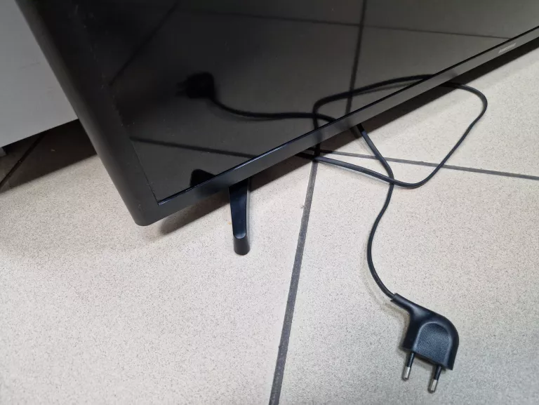 TELEWIZOR LED SAMSUNG UE40M5002 40" + PILOT