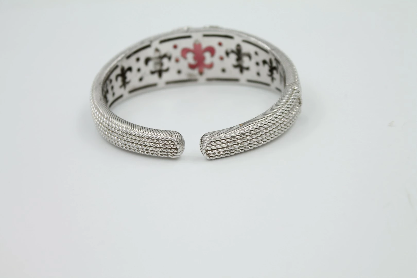 piekna-srebrna-bransoletka-z-kamieniem-rozowe-serce-material-15835-4