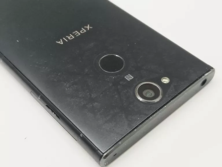 TELEFON SONY XPERIA XA2