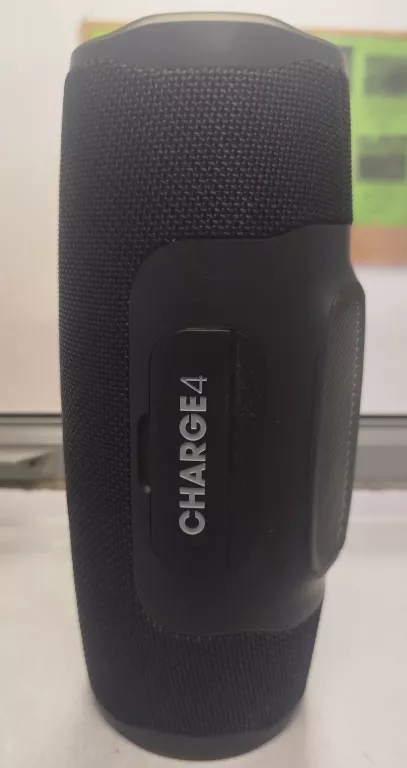 GŁOŚNIK PRZENOŚNY JBL CHARGE 4 CZARNY 30 W PUDEŁKO