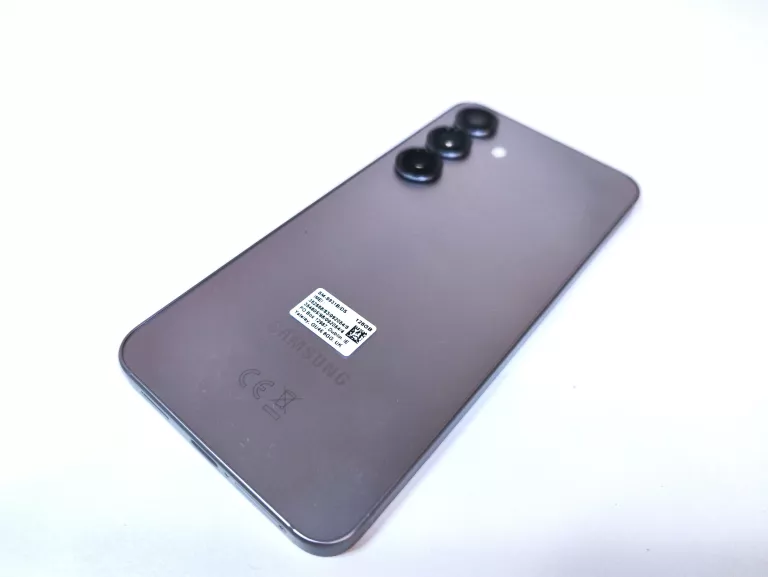 TELEFON SAMSUNG GALAXY S25 / KOMPLET / SIEĆ PLUS