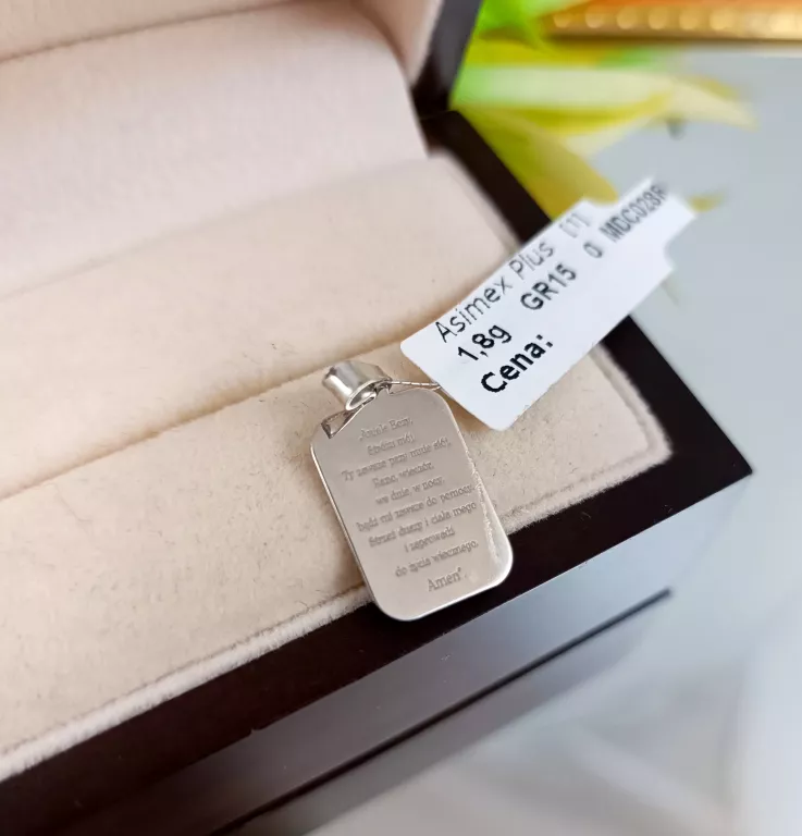 SREBRNY MEDALIK ANIOŁ STRÓŻ 1,8 G 925