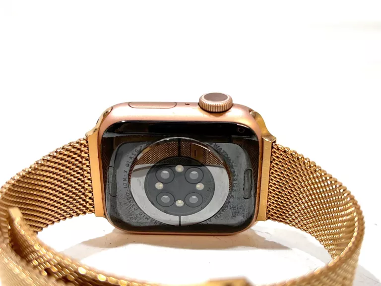 APPLE WATCH SERIES 6 GOLD
