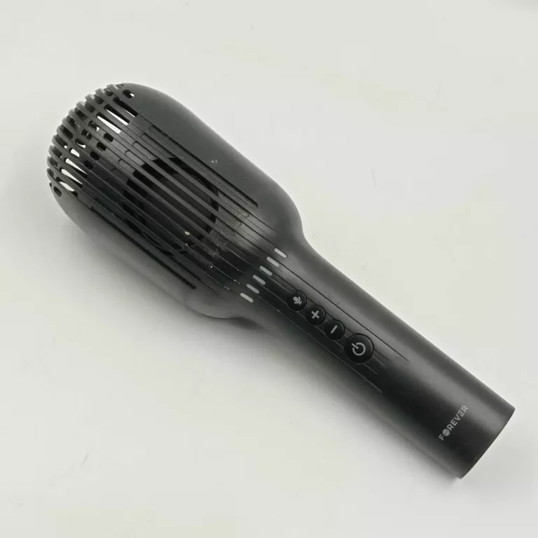 mikrofon-z-glosnikiem-forever-at-okazja-wyszynskiego-24-tczew