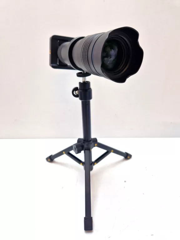 OBIEKTYW NA APARAT 36X APEXEL APL-36XJJ020 ZE STATYWEM (CZARNY)