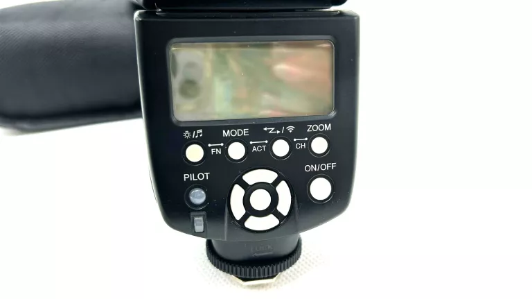 LAMPA BŁYSKOWA YN560 IV SPEEDLITE
