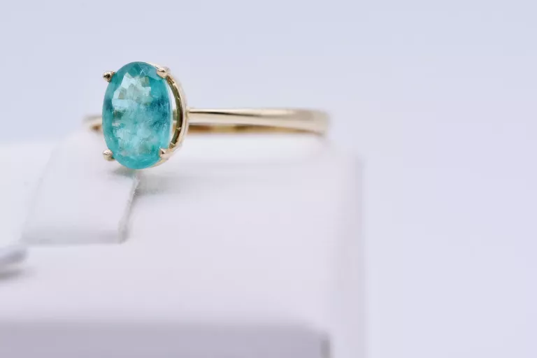 KLASYCZNIE PIĘKNY PIERŚCIONEK Z DUŻYM SZMARAGDEM 1,45CT ŻÓŁTE ZŁOTO 585