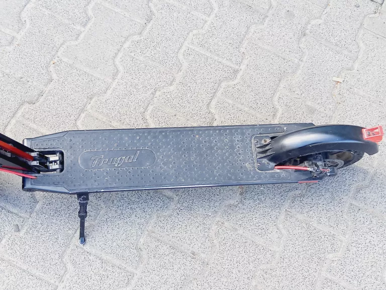 HULAJNOGA ELEKTRYCZNA FRUGAL STORM GXL/TT-EL-851