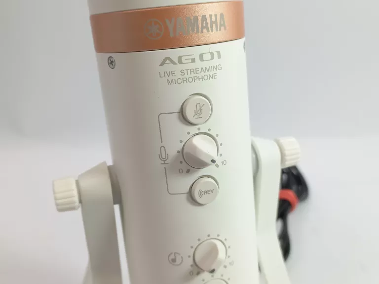 MIKROFON POJEMNOŚCIOWY STUDYJNY YAMAHA AG01 W