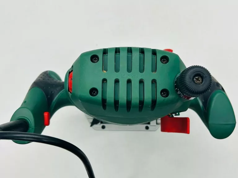 FREZARKA GÓRNOWRZECIONOWA BOSCH POF 1400 ACE 1400W W WALIZCE