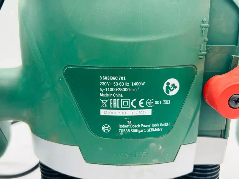FREZARKA GÓRNOWRZECIONOWA BOSCH POF 1400 ACE 1400W W WALIZCE