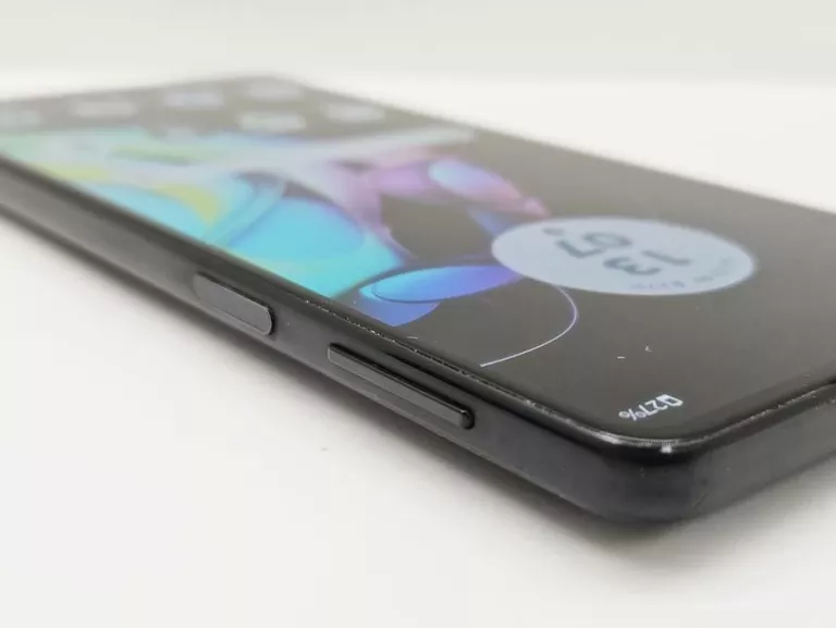 TELEFON MOTOROLA EDGE 20 8/128GB