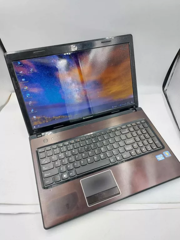 LAPTOP  LENOVO G570