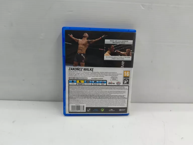 GRA PS4 UFC 2