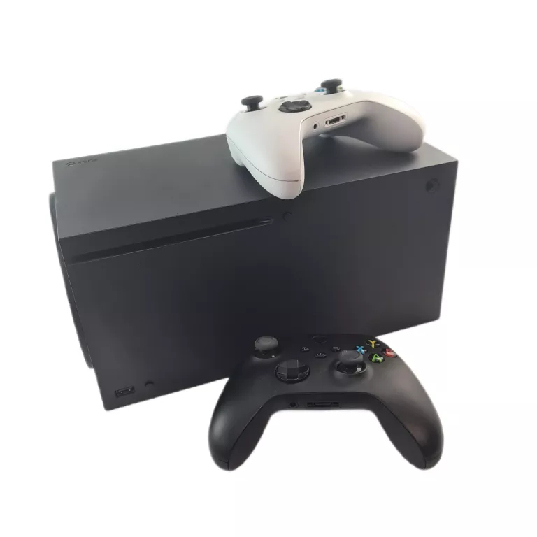 KONSOLA XBOX SERIES X + 2 PADY