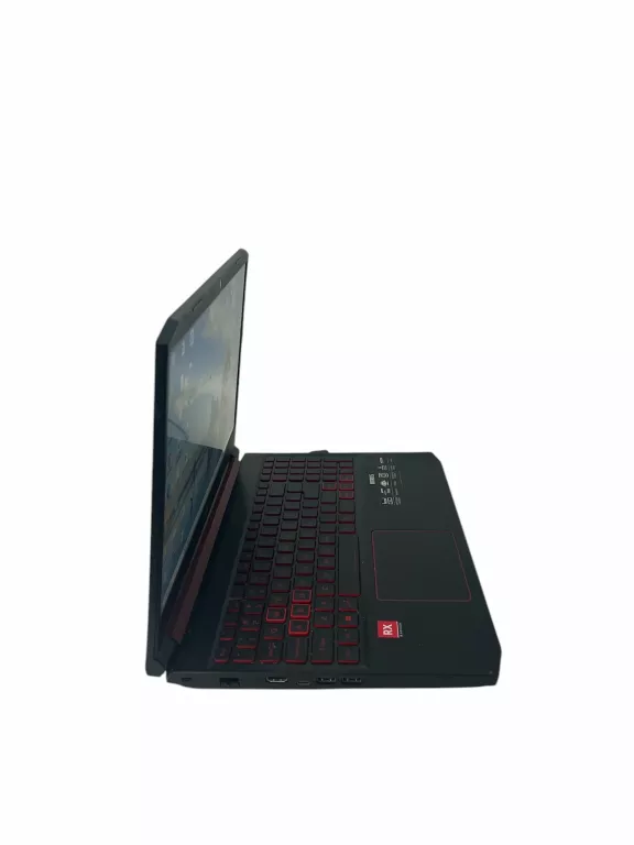 LAPTOP ACER NITRO 5 AMD RYZEN 5 / 8 RAM / RX560 X SERIES
