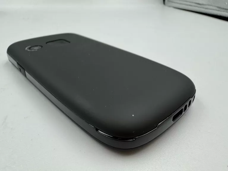 TELEFON SMART SP220 DLA SENIORA KOMPLET