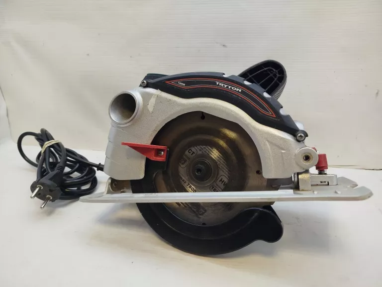 PILARKA TRYTON THP1600