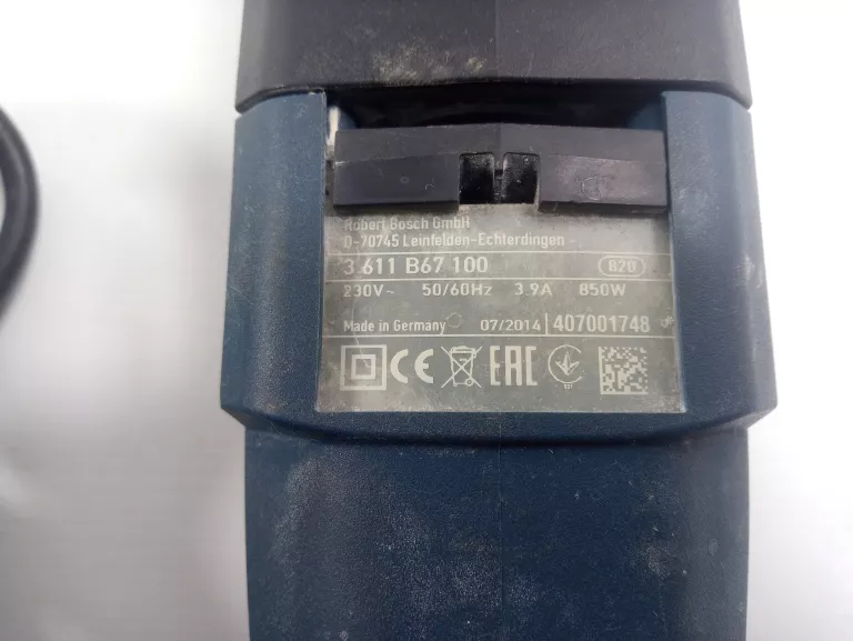 MŁOTOWIERTARKA BOSCH GBH 2-28 DFV WALIZKA + DŁUTA I WIERTŁA