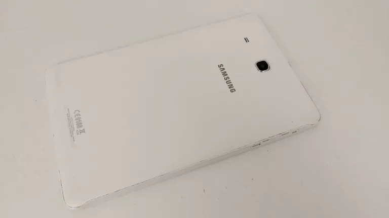 TABLET SAMSUNG GALAXY TAB E SM-T561